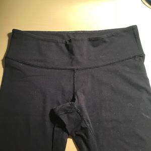 Black lululemon leggings